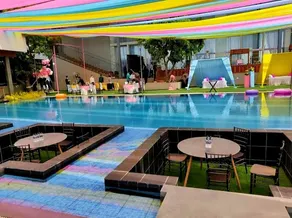 The Democracy Hotel & Resorts - Pool