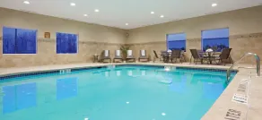 Holiday Inn Express Evansville - West by IHG - Basseng