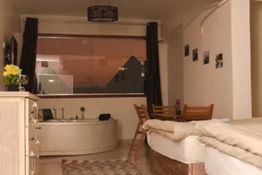 panorama pyramids and jacuzzi - Habitación