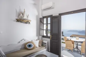 Caldera's Memories - Room
