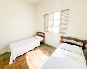Elite Economy Hotel - Banheiro Compartilhado - Habitación