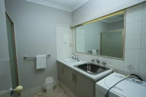 Kalbarri Murchison View Apartments - Bathroom