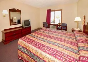 Econo Lodge Traverse City South - Værelse
