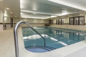 Courtyard by Marriott Nashville at Opryland - Piscine