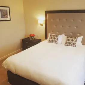 Cohannon Inn - Room