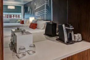 Hotel Indigo Memphis Downtown by IHG - Room