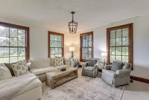 Waterfront Home With Large Yard, Dock & Bay View - Interiør