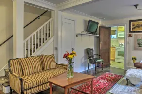 Historic Ocean Grove Home - Walk to Beach! - Intérieur