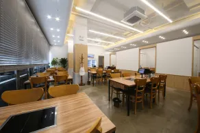 Davin Hotel - Restaurant