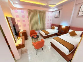 Hotel Mohan Palace - Room
