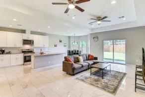 11 Mi to Dtwn Houston: Family Home w/ Yard - Interior