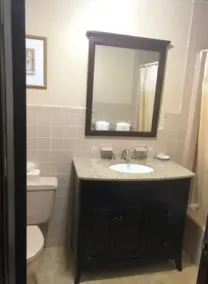 Chalet Inn & Suites - Salle de bain