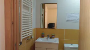 9Arches - Bathroom
