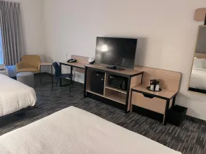City Express by Marriott Louisville Southeast - Room