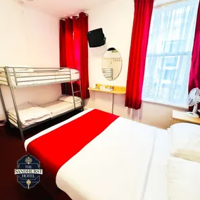 The Sandhurst Hotel - Chambre