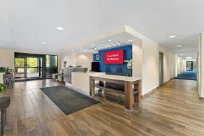Allentown Park Hotel by The Red Collection - Reception