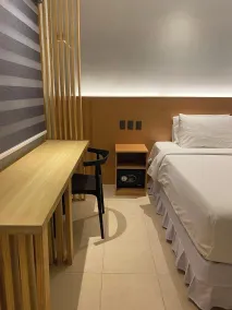 Mayfair Resort - Chambre