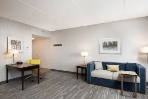 Hampton Inn & Suites Barrie - Chambre