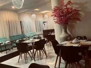 House 27 - Restaurant