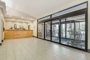Country Inn & Suites by Radisson, Atlanta Galleria-Ballpark, GA - Hall
