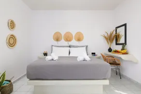 Blue Heart Luxury Suites - Room