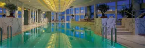 Grand Hyatt Shanghai - Pool