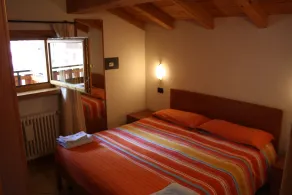 Mountain Home - Families Holidays - Habitación
