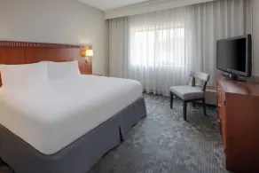 Courtyard Dallas Addison Midway - Chambre