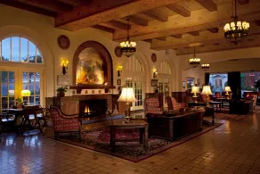 Hassayampa Inn - Hall