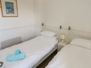 Grooms Cottage - Room