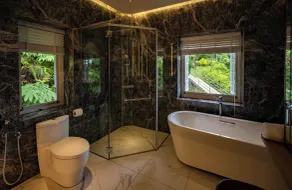 Eythrope Boutique Villa - Badezimmer