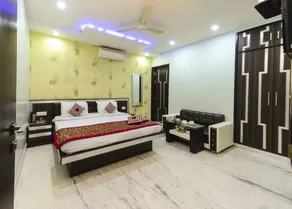 MD 9 Star Hotel - Room