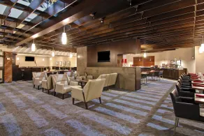Holiday Inn Oakville Centre by IHG - Restaurant