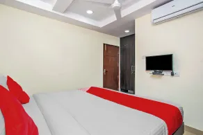 Hotel O Amster Inn - Room