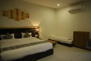 Van Vihar Resort - Room