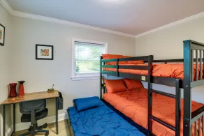 Ararat Home w/ Spacious Yard & Mountain Views! - Room