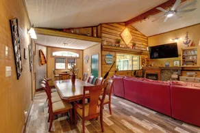'bayview' - Lakefront Family Cabin in Odessa! - Interiør