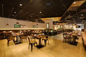 Lemon Tree Premier, Delhi Airport - Restaurant