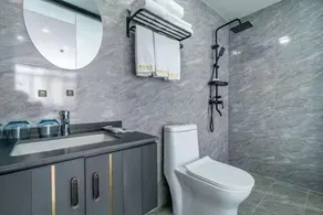 Holiday Panda Hotel - Bagno