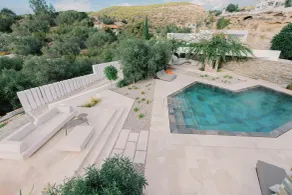 Elia Cove Luxury Villas & Residences - Rom