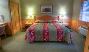 Poulsbo Inn & Suites - Chambre