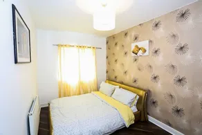 MODERN 2 BEDROOM APARTMENT - Rom