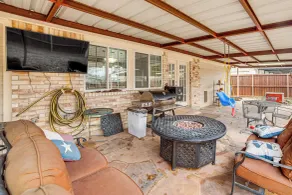 Dallas Area Home w/ Hot Tub, Families Welcome! - Interiør