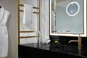 Hotel Washington - Bathroom