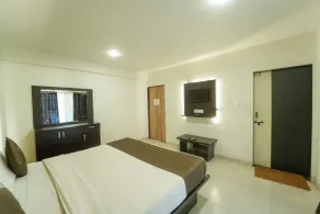 Hotel Raaya Regency - Camera