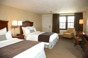 Holiday Hill Inn & Suites - Chambre