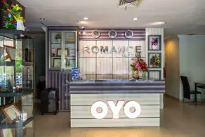 Capital O 664 Romance Hotel - Reception