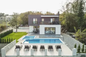 Holiday House Luxury with heated pool - Grubine - Basseng
