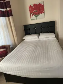 Diamonds Lodge near York Hospital - Habitación