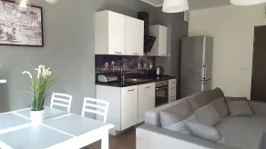 Promenady Wrocławskie Aparts - Spiseområde på rommet